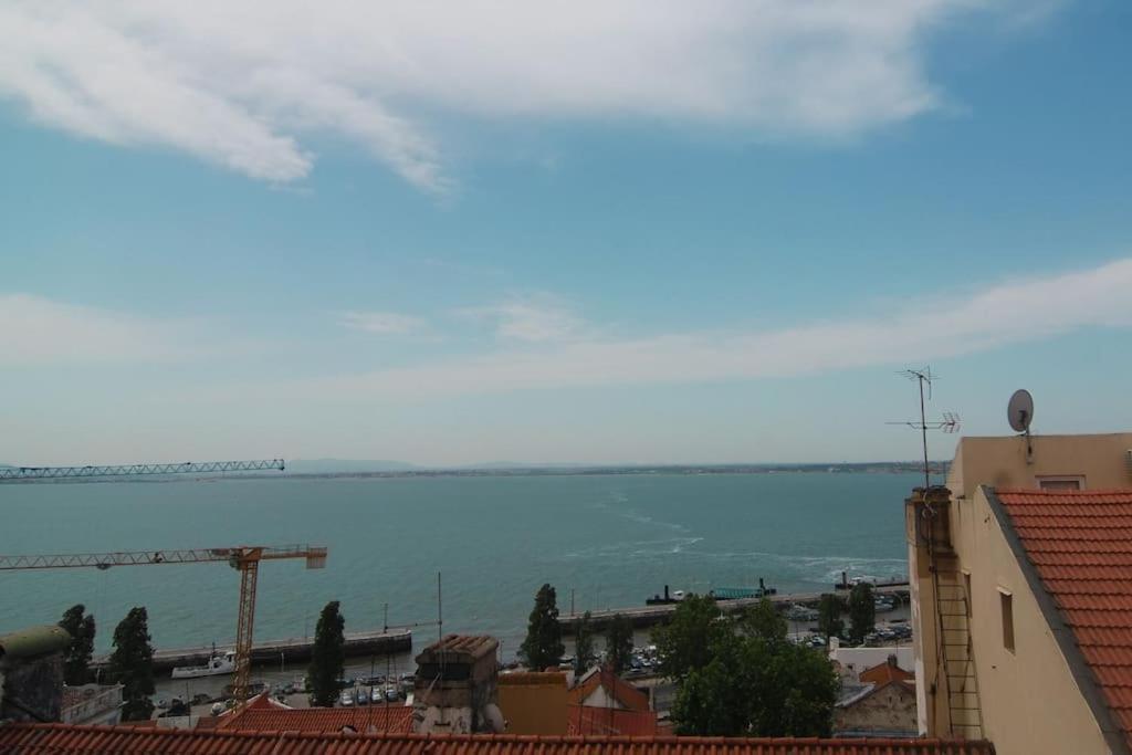 Historical Center Alfama - Stunning River Views Lisbon Exterior photo